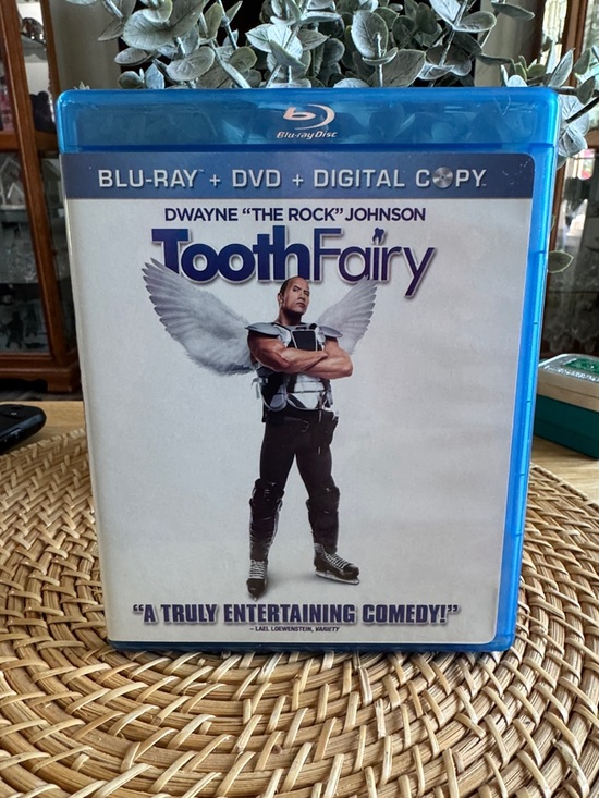 Other - Tooth Fairy (Blu-ray + DVD + Digital Copy) - Dwayne "The Rock" Johnson